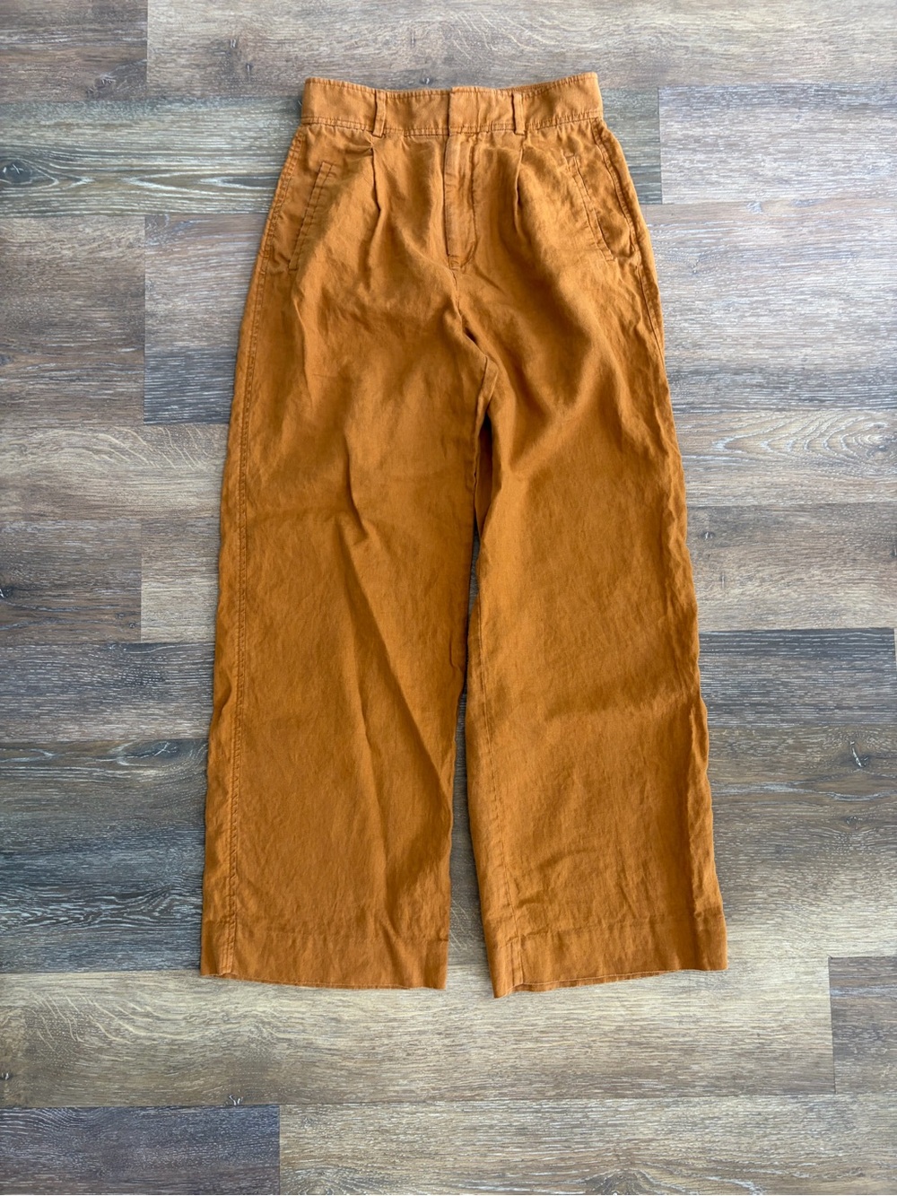 Everlane 100% linen rust colored pants size 4